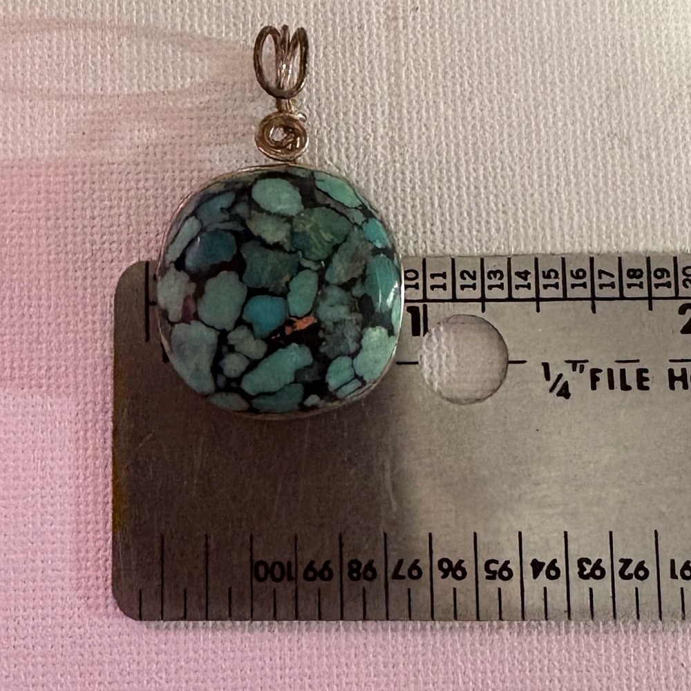 Turquoise Pendant Necklace - Picture 6 of 7